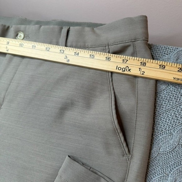 Greg Norman Performance Stretch Golf Pants Men's 34x32 Straight Leg Chino Relax - Picture 3 of 6
